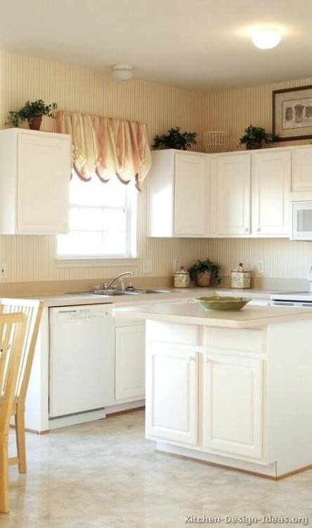 Traditional Light Wood Kitchen Cabinets with White Appliances